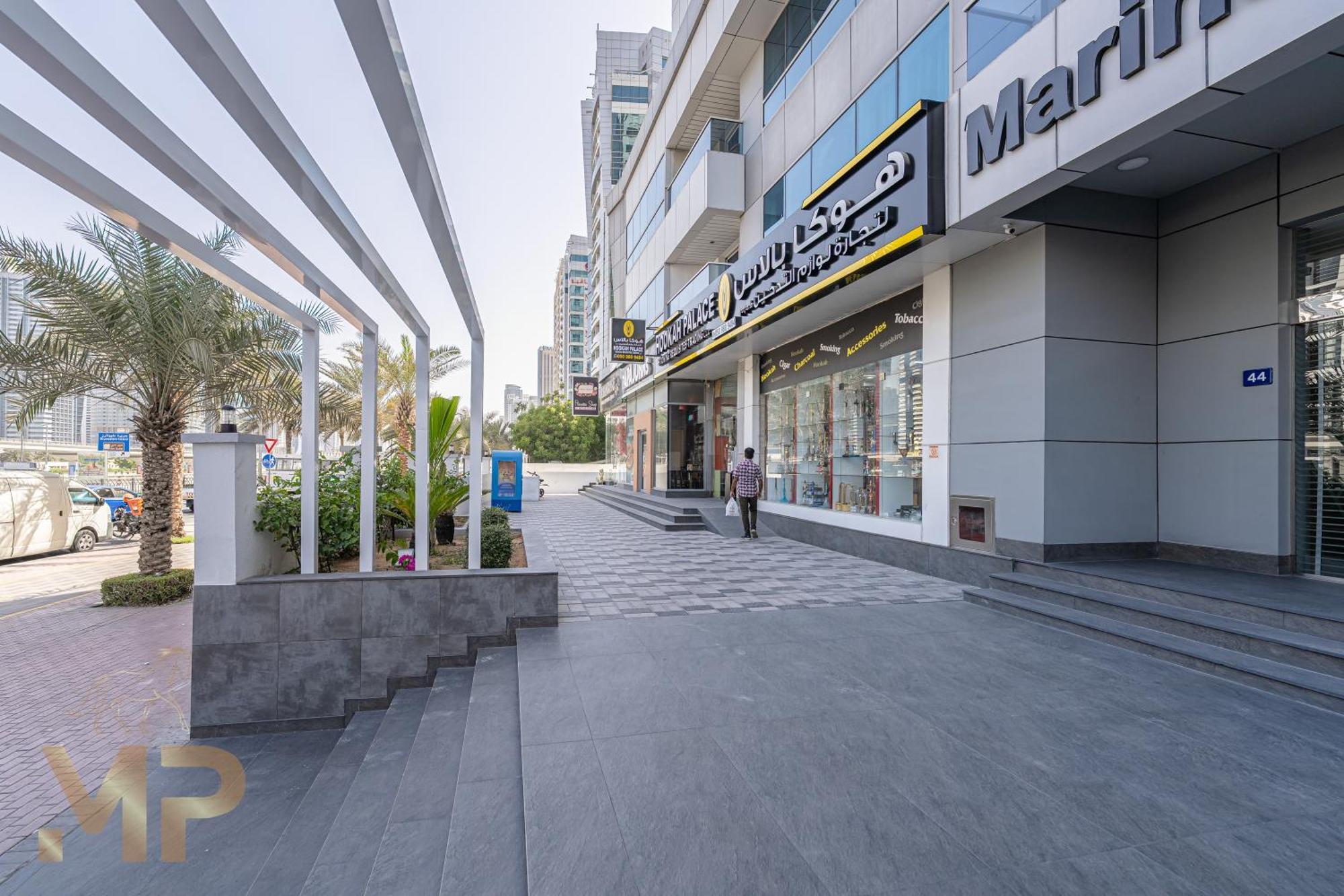 Marcopolo -1br With Exquisite Marina Views Near Apartment